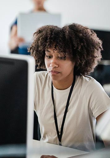 College student using PDF/A for research purposes